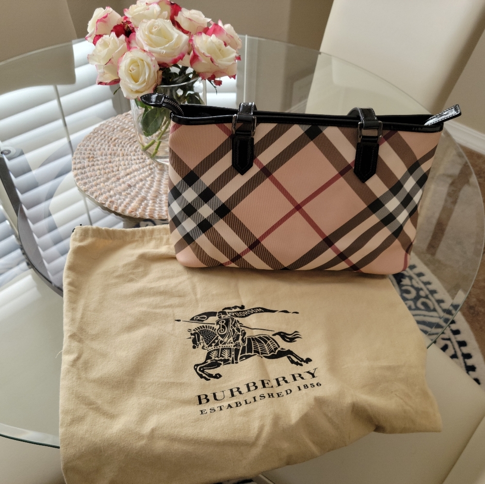 Burberry Nova Check Shopper Tote Bag